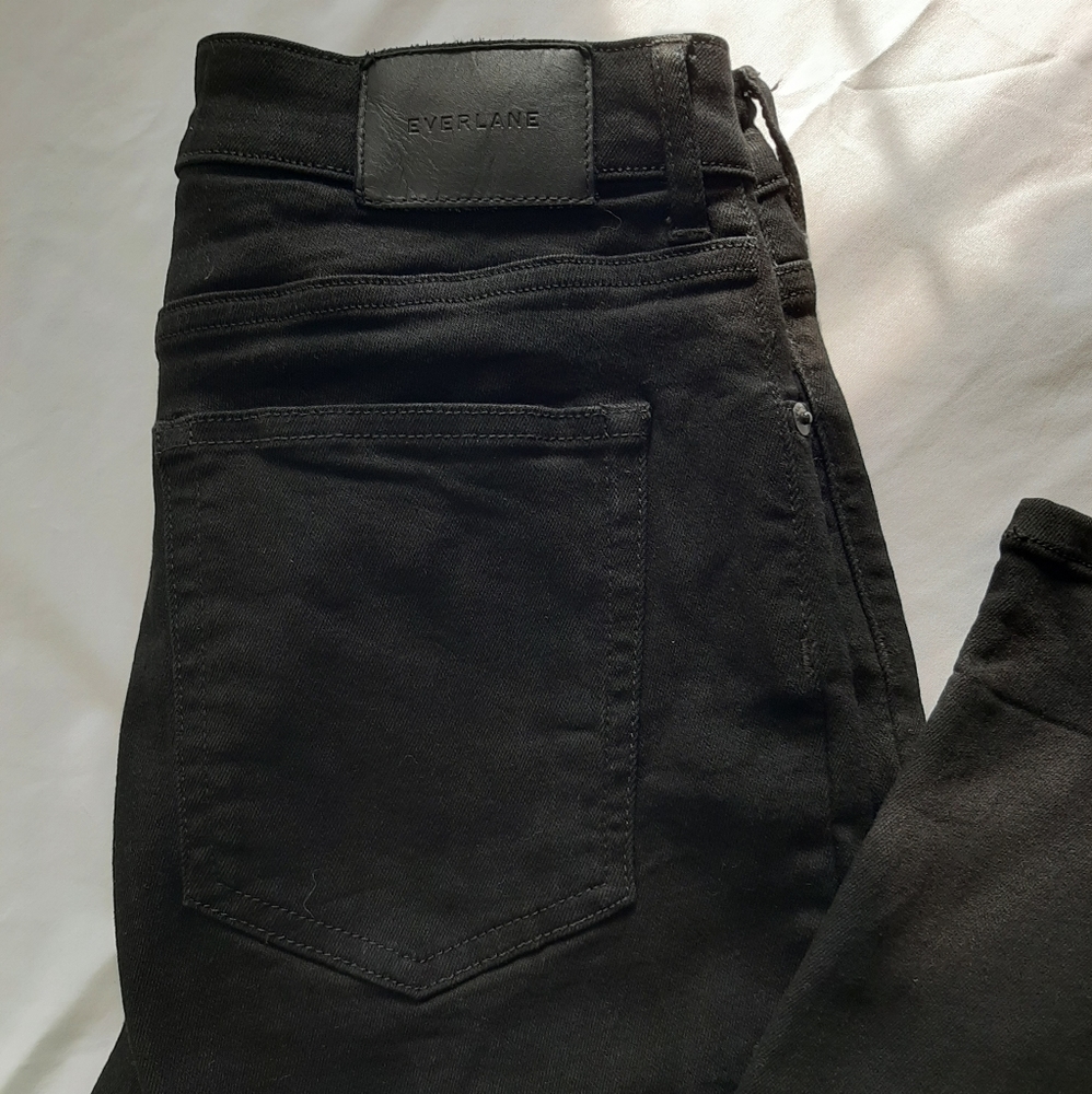 Everlane hi-rise curvy fit cropped skinny jeans
